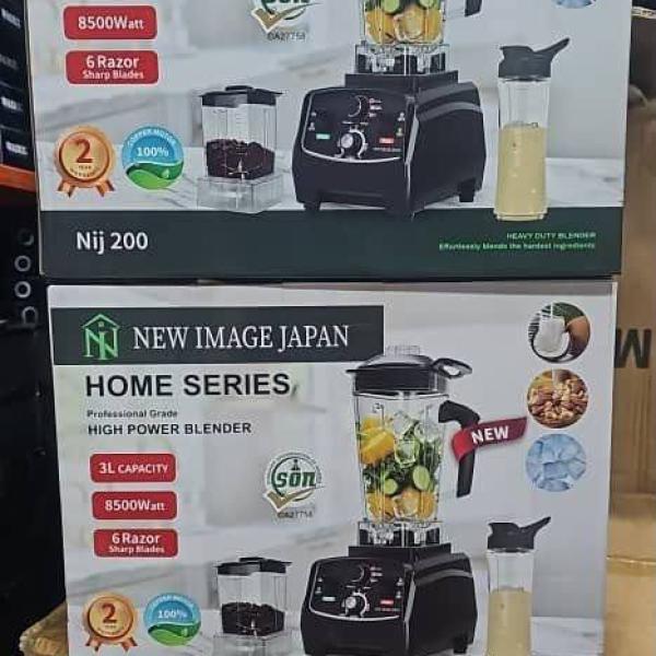 HIGH-QUALITY BLENDER